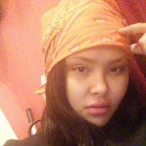 Meet your Posher, Lucy